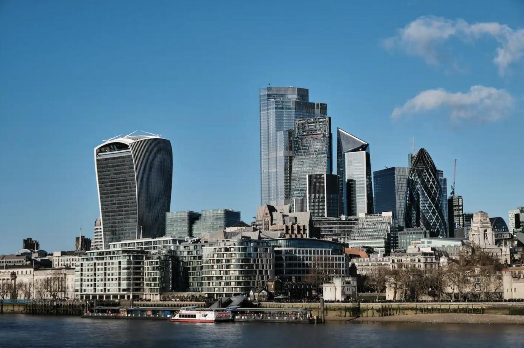 Best Thames View In Town! Large Luxxe Nomad Design Family Home London Exterior photo